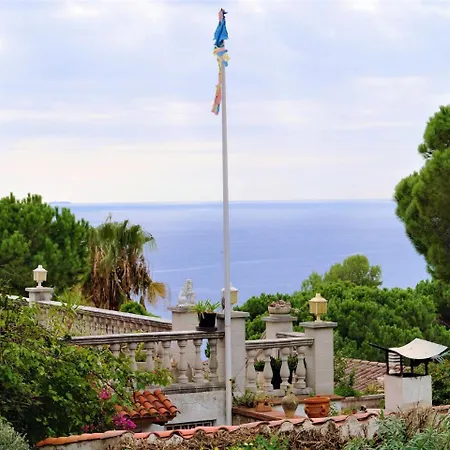 Villa Flamenco